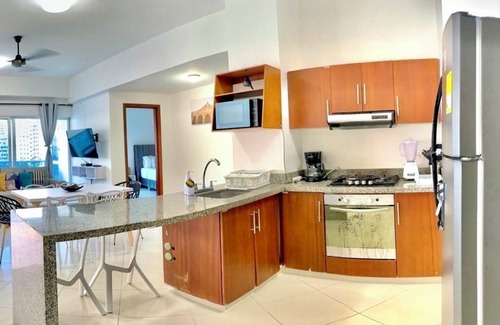 El Laguito Apartment | Renew yourself with the best view of the city.