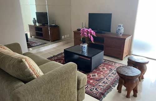 Sudirman Central Business District Apartment | Renez Senopati Apartemen