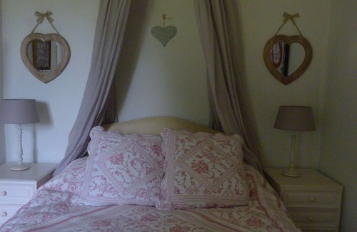 Sainte-Sabine-Born Other | Renovated stone farmhouse in beautiful location.