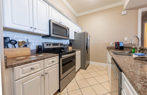 Long Beach Condo | RENOVATED 19th floor 4BR 4BA @ The Ocean Ritz! W/BEACH CHAIRS!
