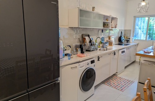 Tel Aviv House | Renovated 1BR garden townhouse in a quiet area, spacious and family-sized