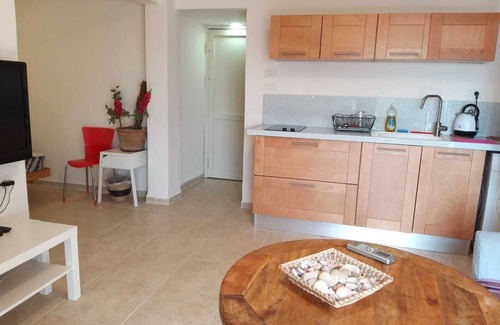 Haifa Apartment | Renovated 2.5 room near beach ocean view