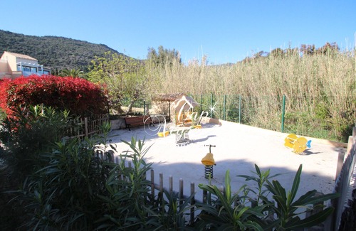 Le Lavandou Apartment | Renovated 2-star Studio Cabin near the beach Pierre et Vacances Pramousquier