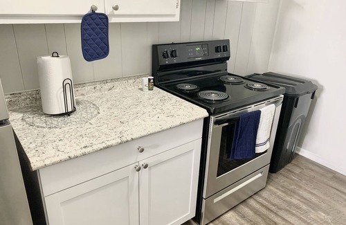 Starkville Apartment | Renovated 2BR By MSU, Downtown & Restaurants