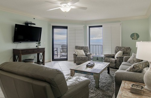 Orange Beach Condo | Renovated 3 Bedroom, Sleeps 10; Gulf Front