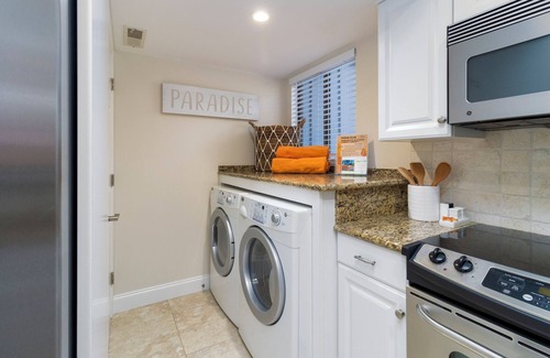 Hilton Head Island Condo | RENOVATED 3BD/3BA CONDO WITH ROOFTOP DECK & POOL STEPS TO BEACH & COLIGNY SHOPS