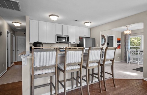 Emerald Isle House | Renovated 4BR + Bonus Room | Private Pool, Ocean Views & 2 Living Spaces