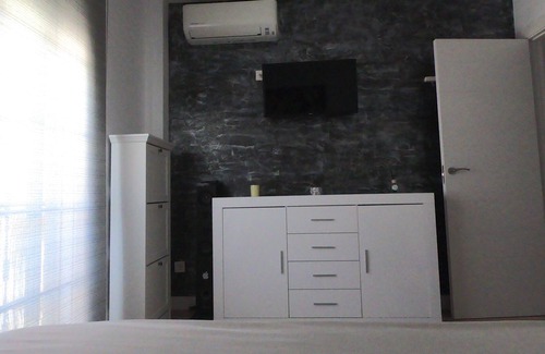 Arroyo de la Miel Apartment | RENOVATED APARTMENT in the CENTER of BENALMADENA