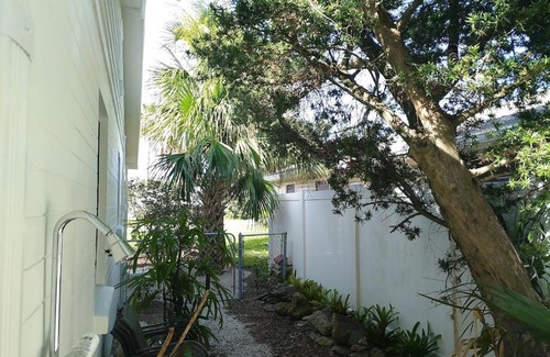 Rivocean Villa | Renovated Beach Bungalow Steps From the Dune – Across from Island Preserve