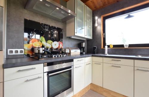 Weris Ski Chalet | Renovated chalet near Durbuy, cleaning included