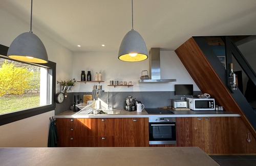 Chorges Ski Chalet | Renovated chalet sleeps 8 on 8000 m² of land, 10 minutes from Lac de Serre-Ponçon