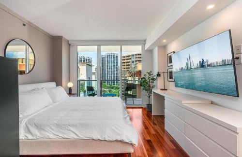 Coconut Grove Apartment | Renovated Coconut Grove Studio includes Parking