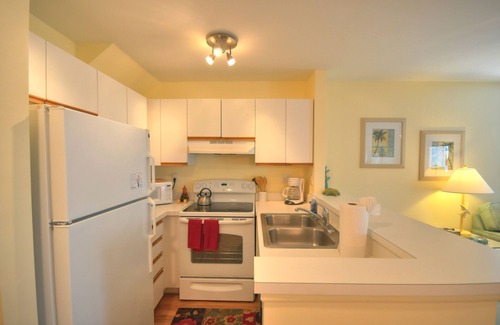 Truman Annex Condo | Renovated Corner Unit