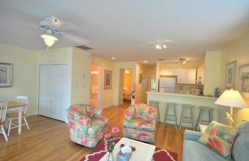 Truman Annex Condo | Renovated Corner Unit