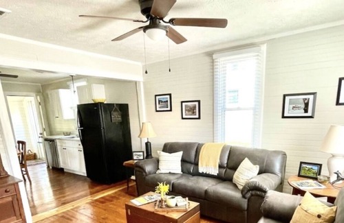 Fries Cottage | Renovated Cottage near the New River with hot tub