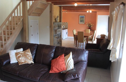 Carnoet Cottage | Renovated Cottage on Small Farm.