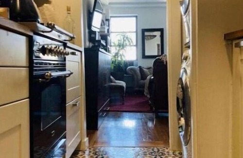 Gowanus Apartment | Renovated Cozy 1BR in Park Slope w/private roof deck!