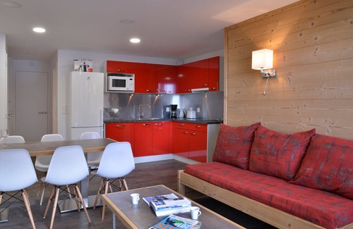 Macot-la-Plagne Apartment | Renovated cozy apartment near slopes, 3 rooms + cabin for 8 people, pets allowed