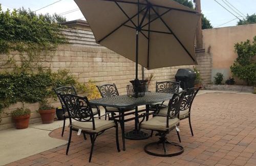Castle Heights Apartment | Renovated Culver City Escape Walkable WFH