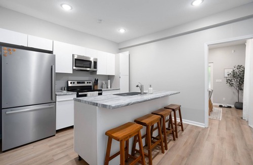 Wichita House | Renovated Delano Duplex: Just a 10-minute Walk to Delano Shops and Restaurants