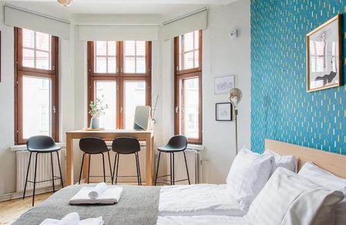 Kamppi Apartment | Renovated Design District Studio