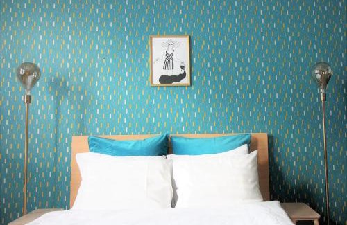 Kamppi Apartment | Renovated Design District Studio