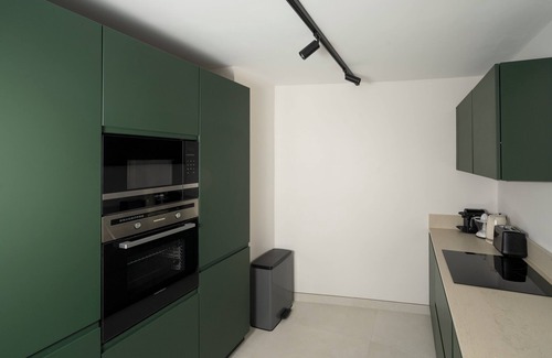 Cap d'Ail Condo | Renovated duplex with sea view on the outskirts of Monaco
