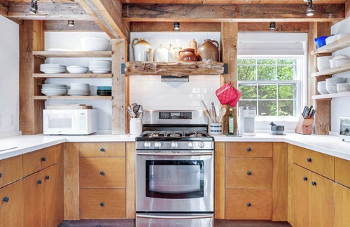 Amagansett North House | Renovated Farmhouse-Style Home With Country Club Views, Minutes to.