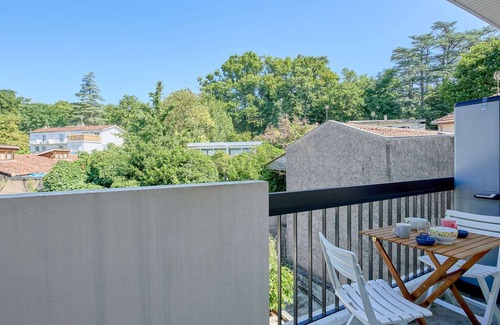 Barbotan-les-Thermes Apartment | Renovated studio for 2 in Barbotan, near Lake Uby!