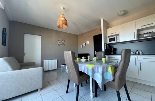 Saint-Hilaire-de-Riez Apartment | Renovated Apartment in Saint-Hilaire-de-Riez with Private Parking - Near Demoiselles