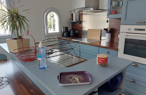 Saint-Palais-sur-Mer House | Renovated house with garden, 600 metres from Platin beach, quiet area