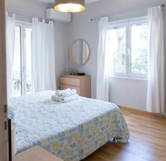 Palaio Faliro Apartment | Renovated fully equipped 2 Bedroom cozy Apartment near the sea