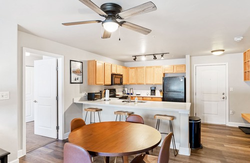 Steamboat Springs Condo | Renovated, ground-floor condo with pool, hot tubs & gym - steps to gondola