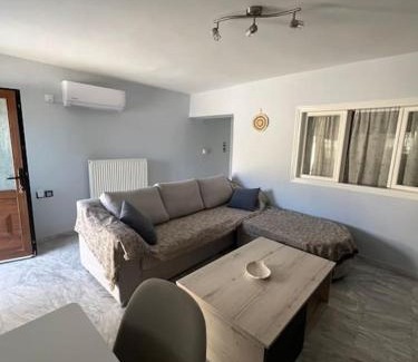 Vathi Apartment | Renovated Guest House