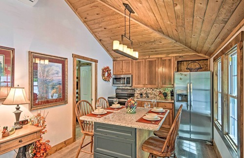 Highlands Cottage | Renovated Highlands Cottage 3 Miles to Downtown!