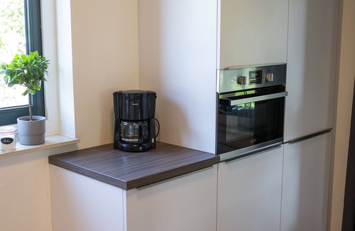 Julianadorp aan zee House | Renovated holiday home in Villaparc Duynopgangh for 6 people, near the beach