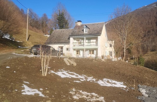 Campan Ski Chalet | Renovated house, at 925m altitude, near La Mongie ski resort and Payolle lake