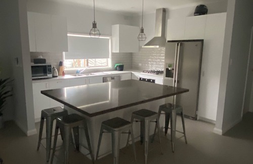 Moama House | Renovated house close to the river
