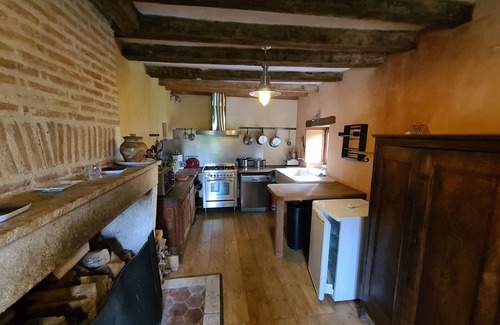 Rivarennes Cottage | Renovated house with private pool in Berry, sauna, near greenway