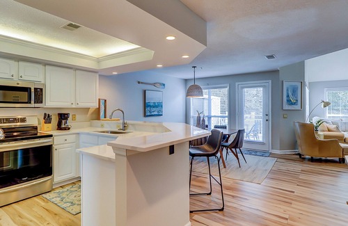 Palmetto Dunes Condo | Renovated Island Escape W/Shared Pools, Easy Beach Access, Fast WiFi & Patio