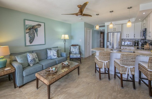 Red Hook Condo | RENOVATED, Large 1 BDRM, Luxurious, BEACHFRONT.