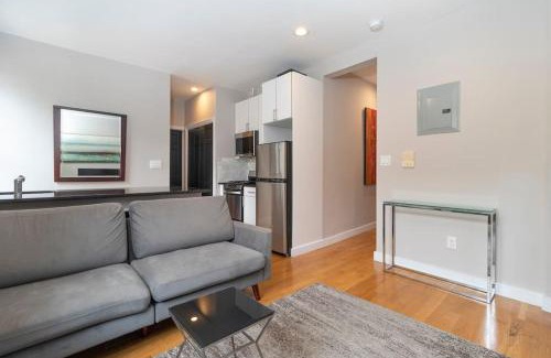 Bowery Apartment | Renovated Lower Eastside 2BR Washer Dryer
