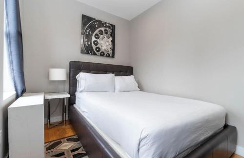 Bowery Apartment | Renovated Lower Eastside 2BR Washer Dryer