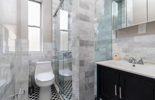 Bowery Apartment | Renovated Lower Eastside 2BR Washer Dryer