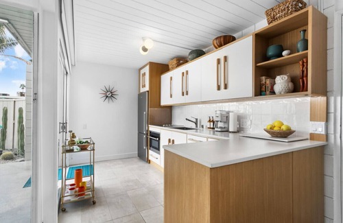 Twin Palms Apartment | Renovated, luxe mid-century Ocotillo gem w/patio