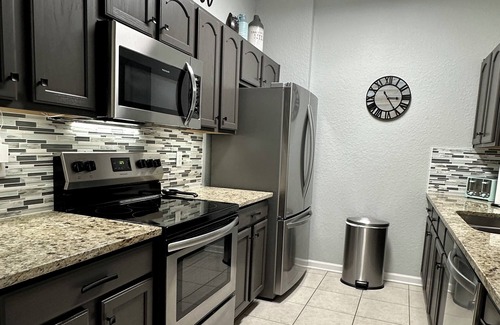 Windsor Hills Condo | Renovated Luxury Condo in Windsor Hills Resort! 2 Miles to Disney! 3bed/2bath