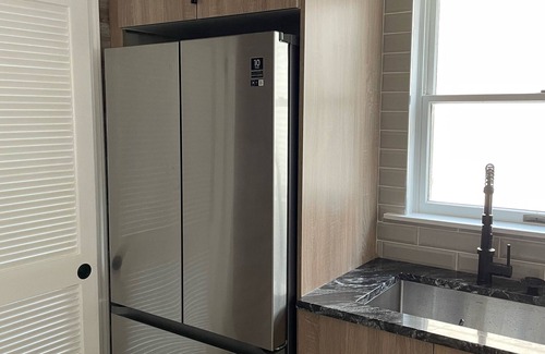 North End Condo | Renovated Modern 2 beach blocks FREEBeachTags