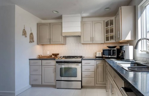 Naushop House | Renovated Naushop Home!