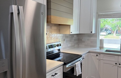 North Park Hill House | Renovated Relaxing Park Hill Home -Ample Parking Central Location