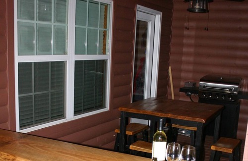 Hiawassee Cabin | Renovated Riverfront Cabin mountain views-tubing, pool, fish